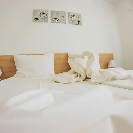 Apartament Black Sea *
